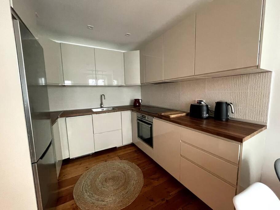 Stylish 2Br Contemporary Design Perfect Vacation Leilighet Gibraltar Eksteriør bilde
