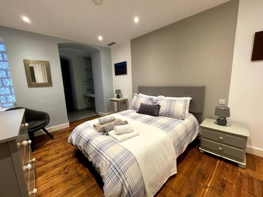 Stylish 2Br Contemporary Design Perfect Vacation Leilighet Gibraltar Eksteriør bilde